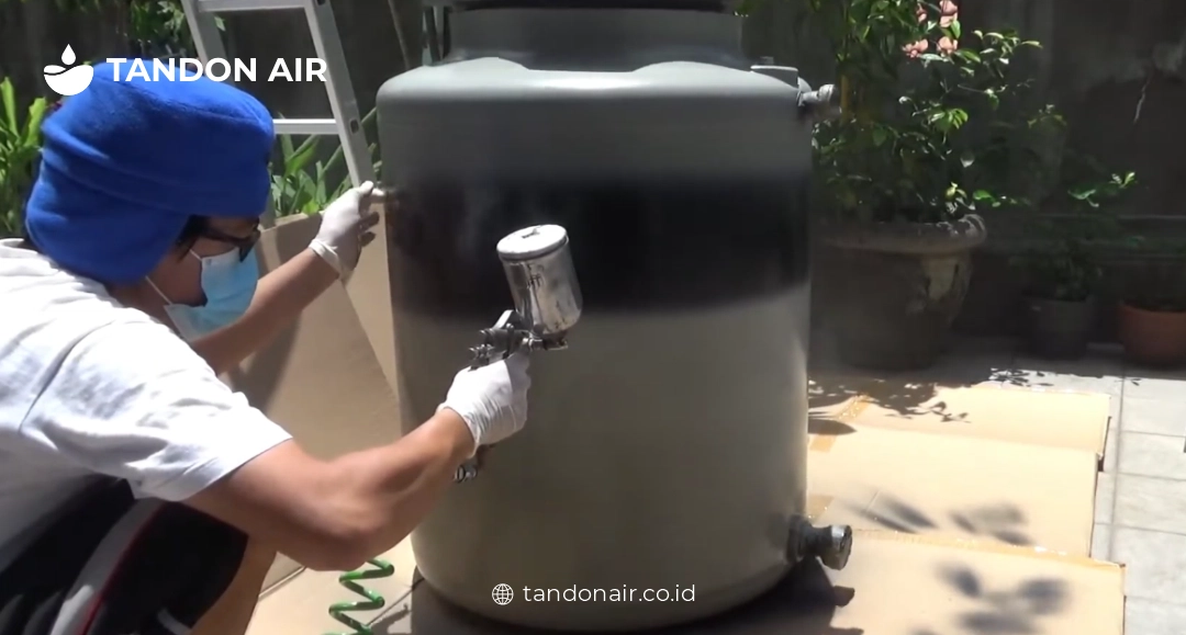 Kenapa Tandon Air Harus Dicat Hitam?