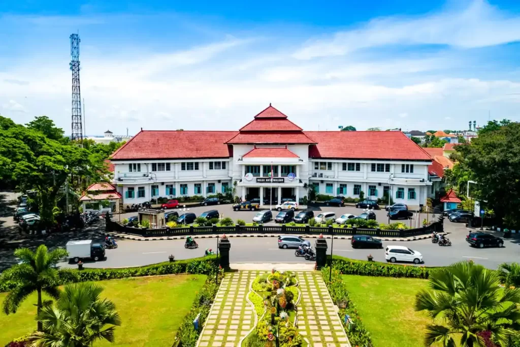 tandon-air-di-malang (1)